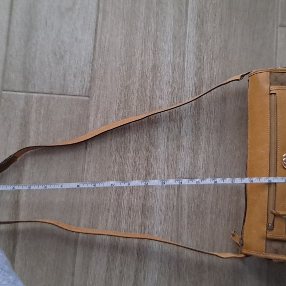 AUTHENTIC Vintage Gucci bag - Picture 17 of 17